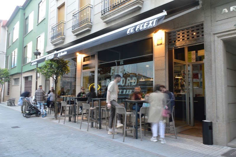 El Flexi - Record Store Bar photo 1