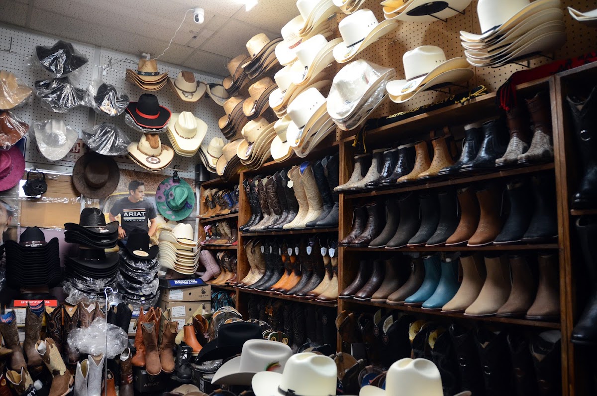 Sanchez & Sons Western Wear photo 4