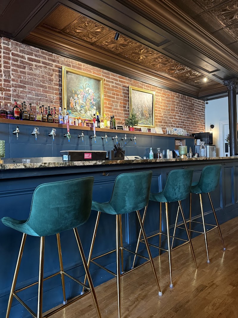 Tapestry Lounge & Cafe