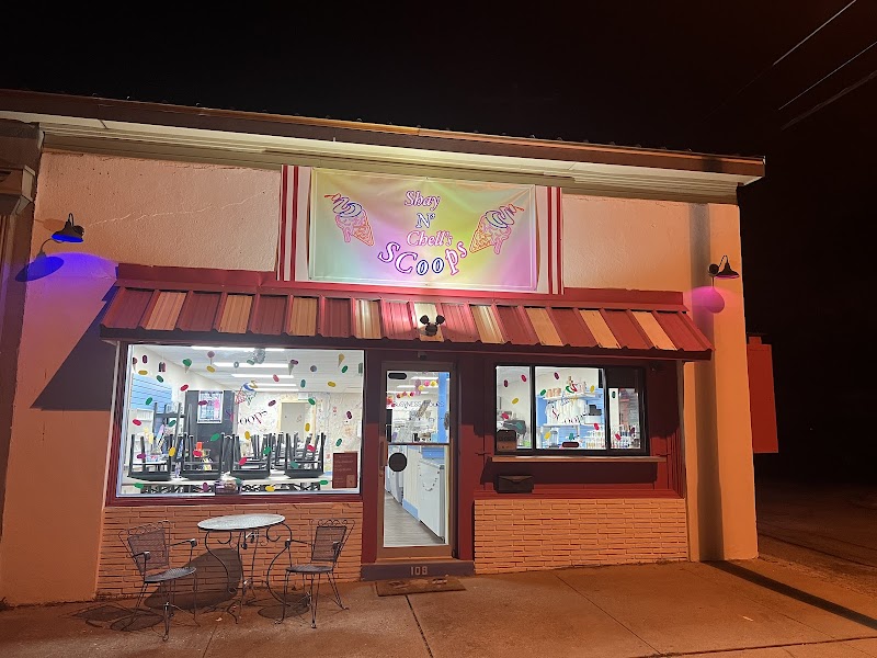 Shay N Chell's Scoops photo 1