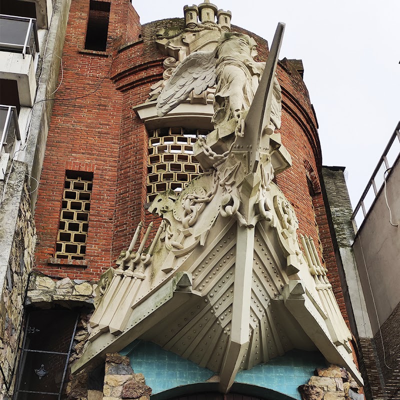 Universo Pittamiglio - Castillo del Alquimista