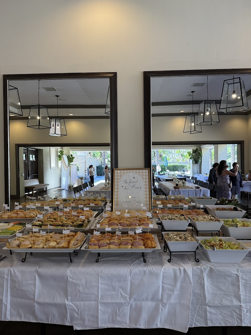 Ellie's Table photo 2