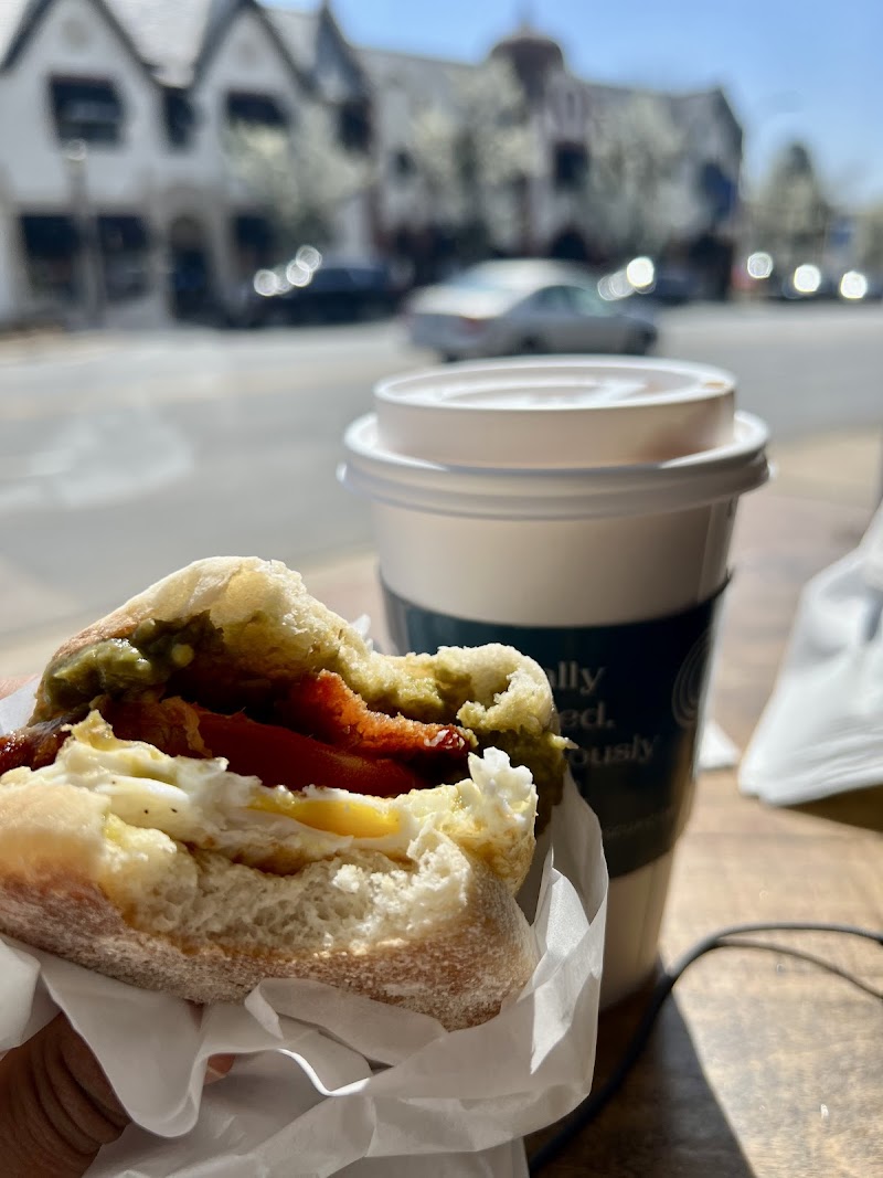 Conscious Cup Coffee Roasters - Libertyville photo 2