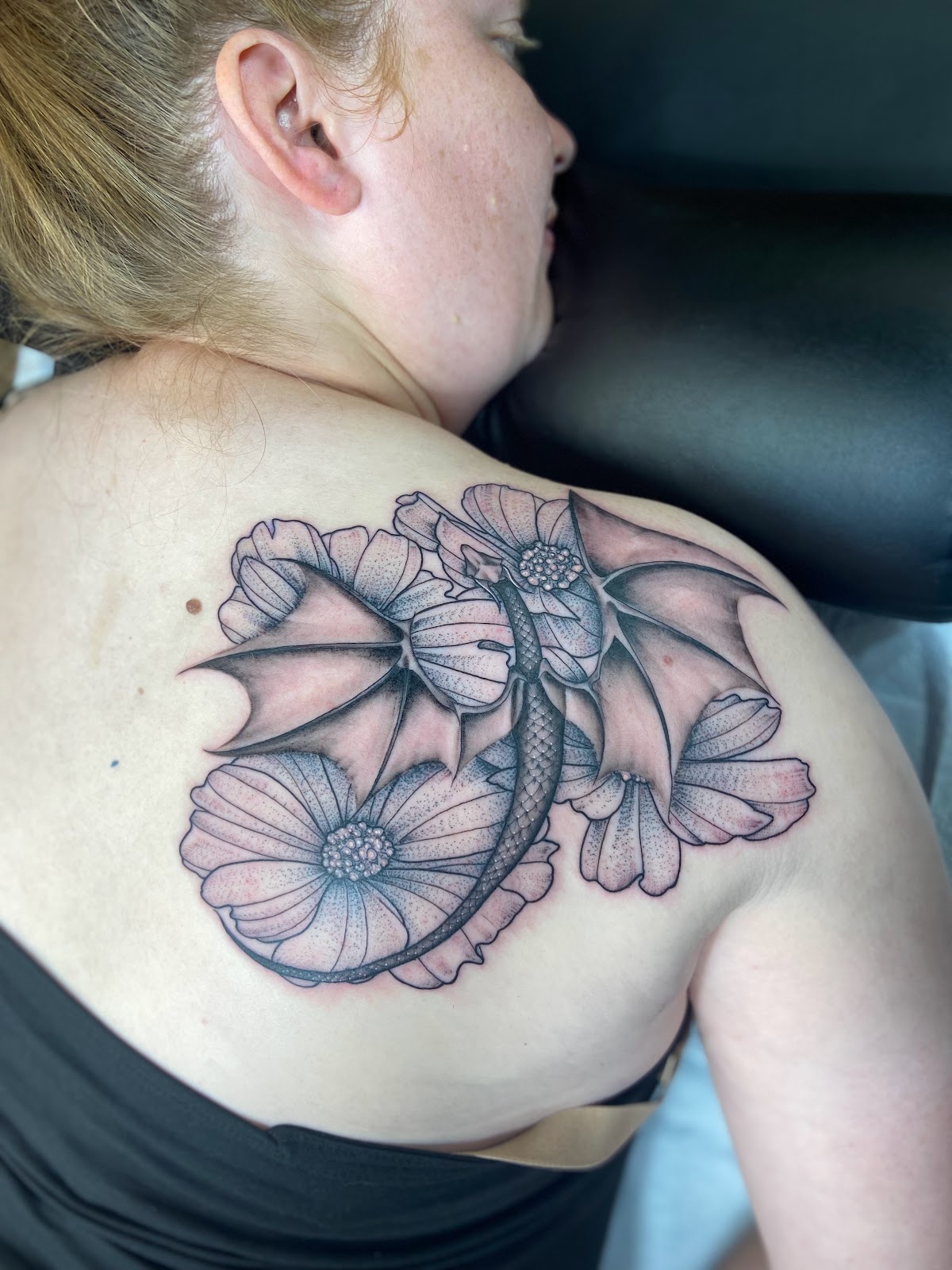 Lucky Supreme Tattoo tattoo work — photo 3