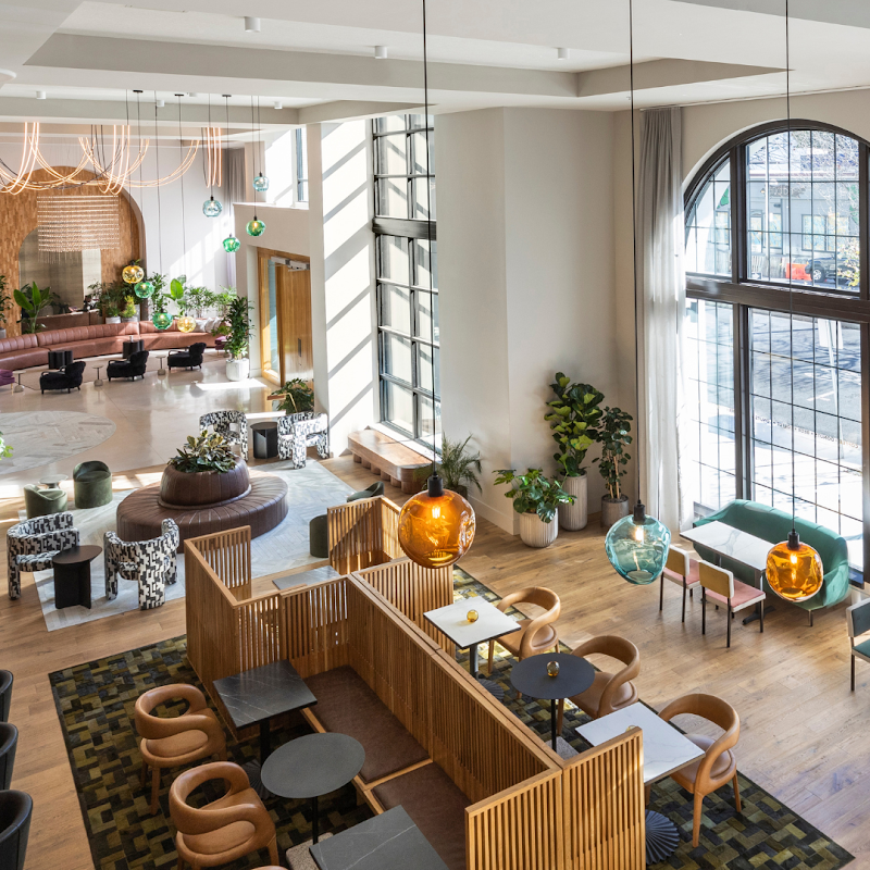 Otto’s Uptown Kitchen Lobby Restaurant