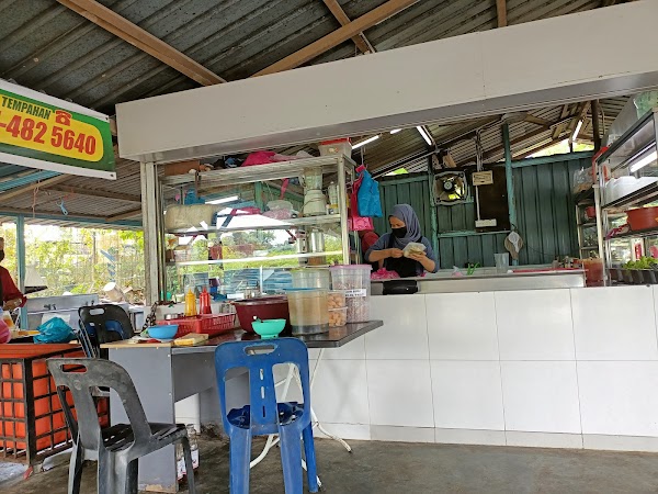 Bang Li Nasi Ayam Lebuh Raya - Photo 1