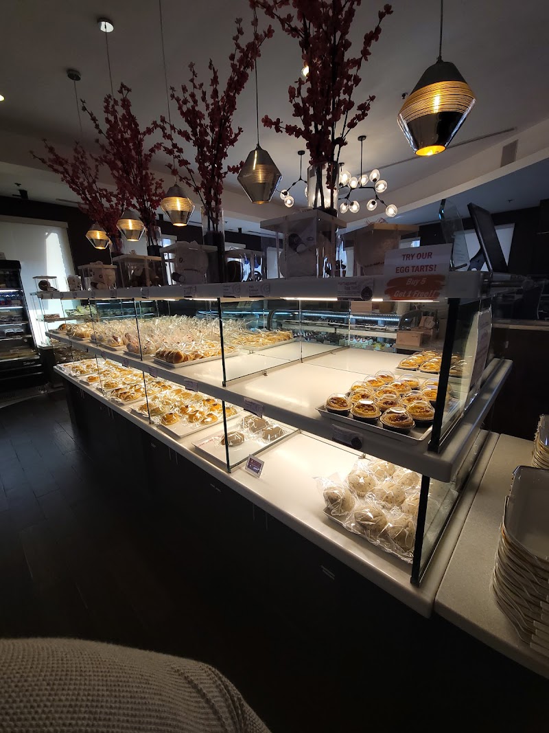 Sweet Hut Bakery Cafe photo 2