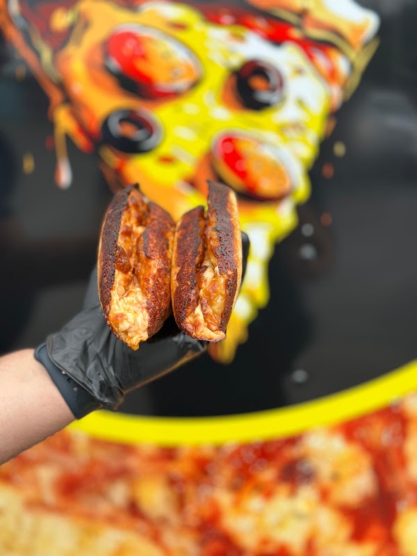 Photo by Sarda Cuban Pizza