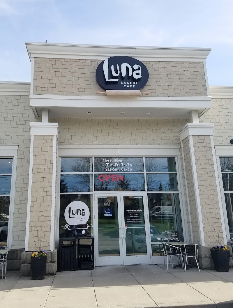Luna Bakery & Cafe photo 1