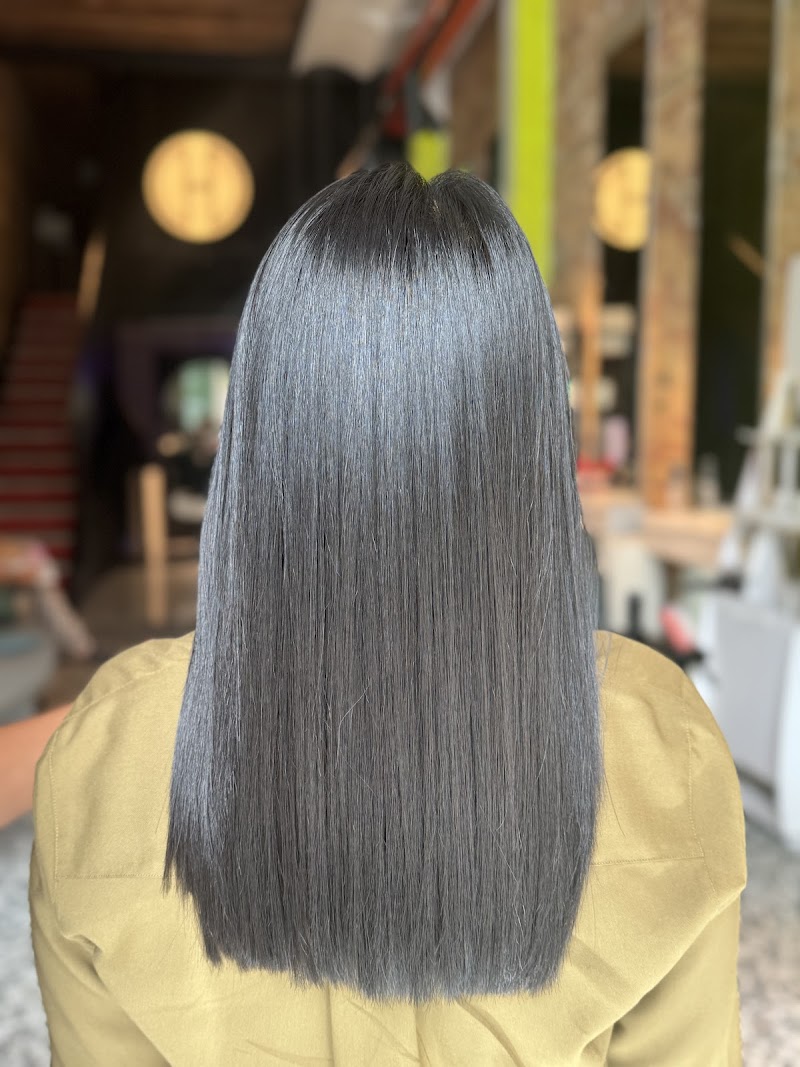 Hair Cut Day Letamendi Saló Perruqueria Barcelona