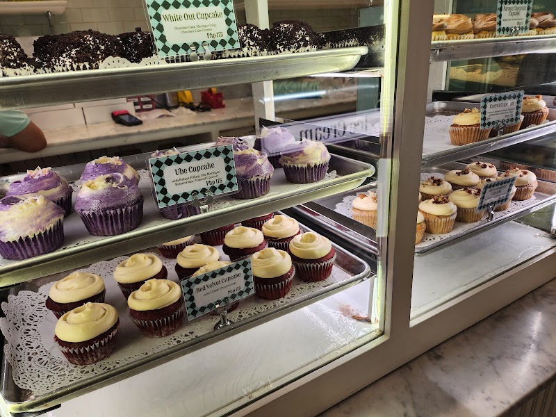 M Bakery