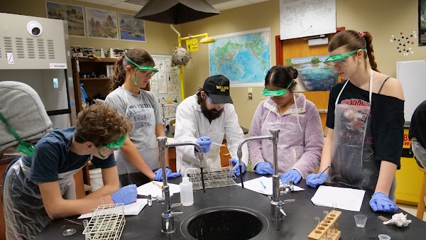 WALDEN SCHOOL exterior