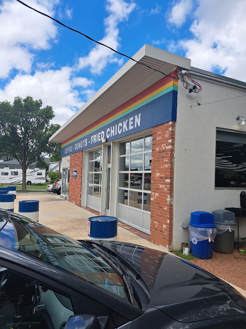 Zippy Lube Coffee, Donuts, and Fried Chicken photo 3