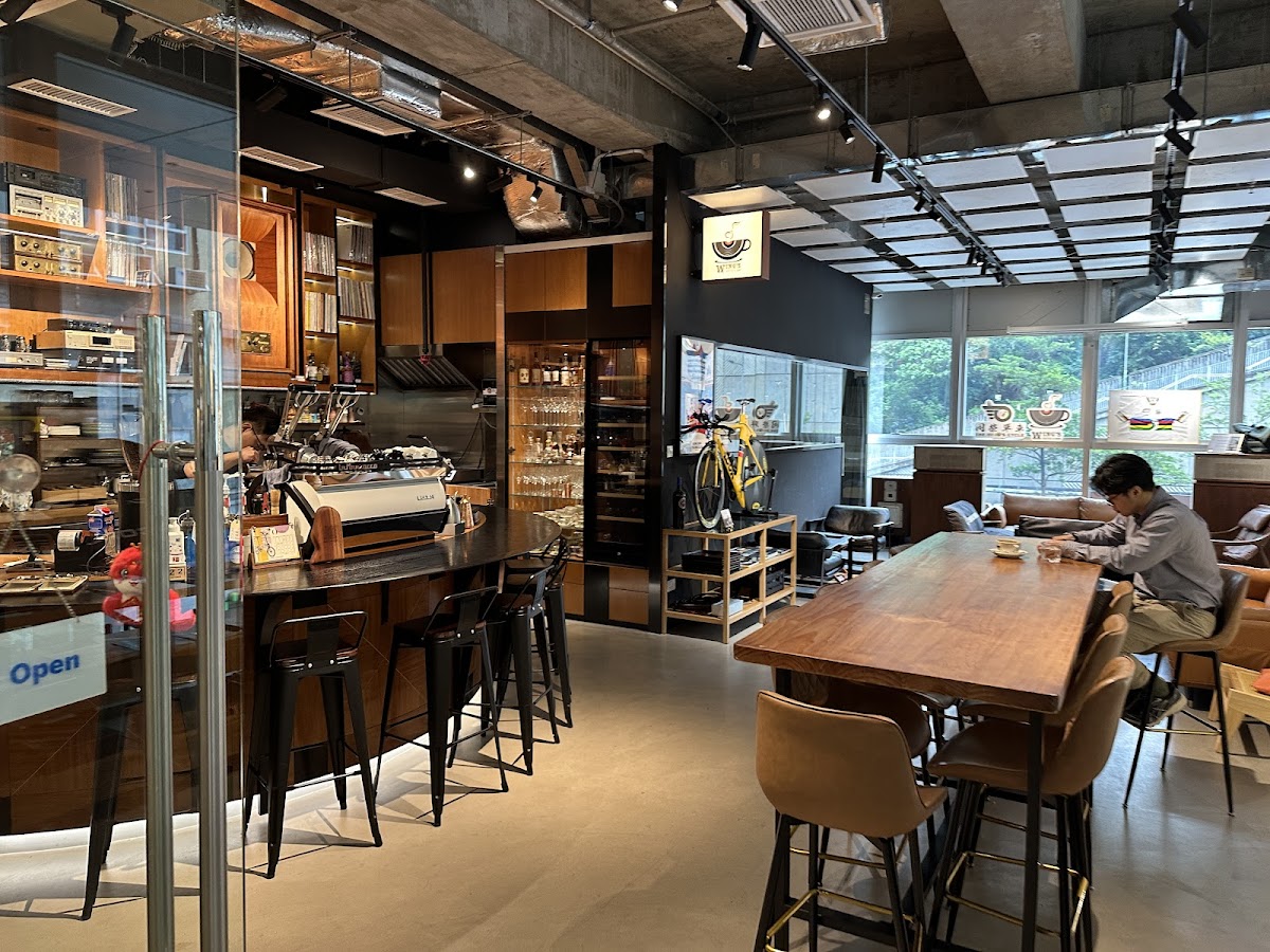 Wing’s Coffee & Bar — photo 8