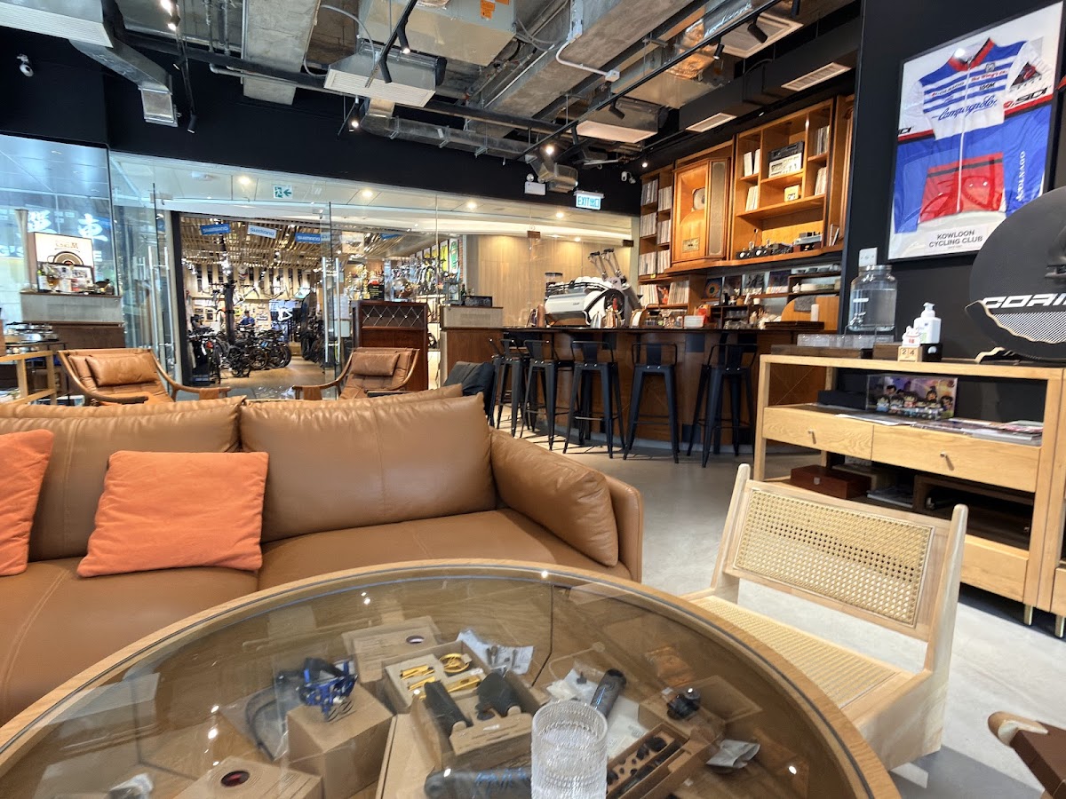 Wing’s Coffee & Bar photo 2