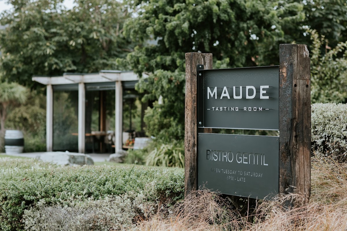 Maude Wines Tasting Room
