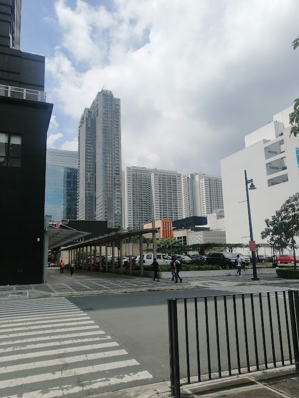 BPI 30Th St BGC Branch