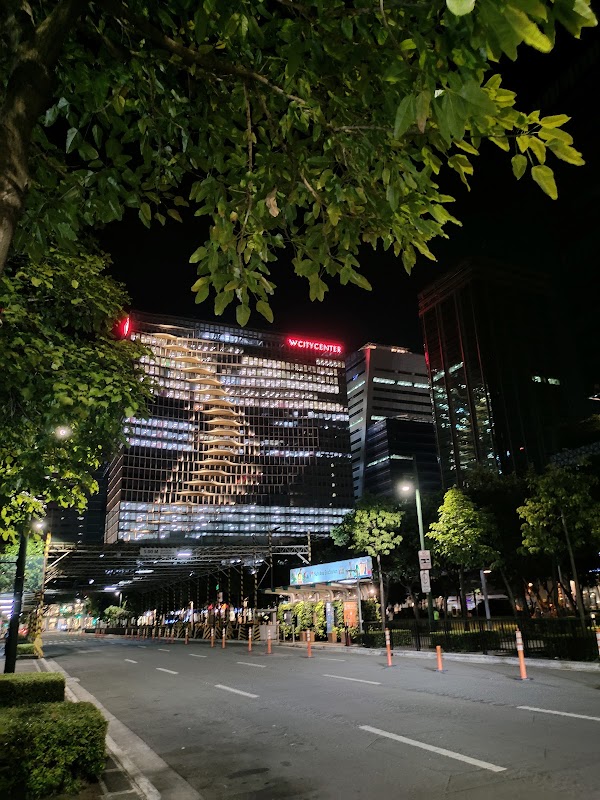 BPI 30Th St BGC Branch