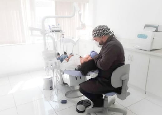 Dr. Andre Almeida Odontologia