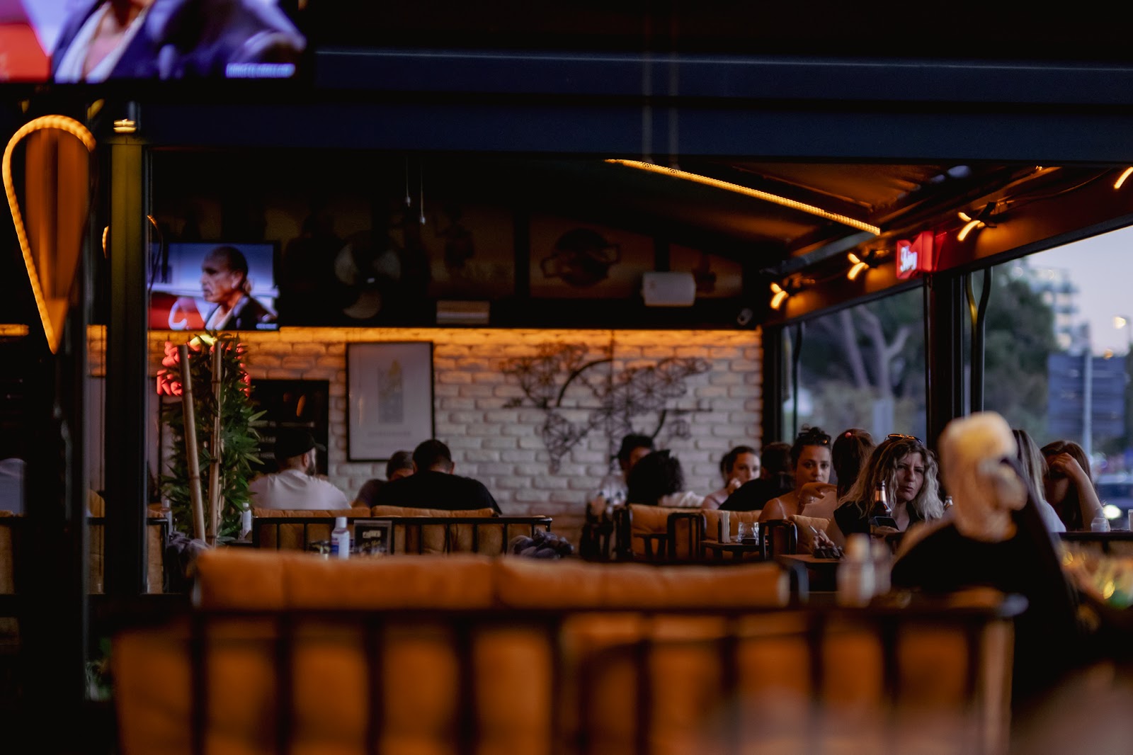 Fiyaka Cafe & Bar mekanı