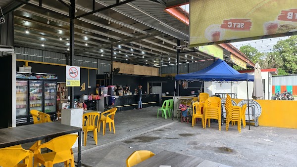 Unu Fried Chicken (Jalan Luagan) - Photo 1