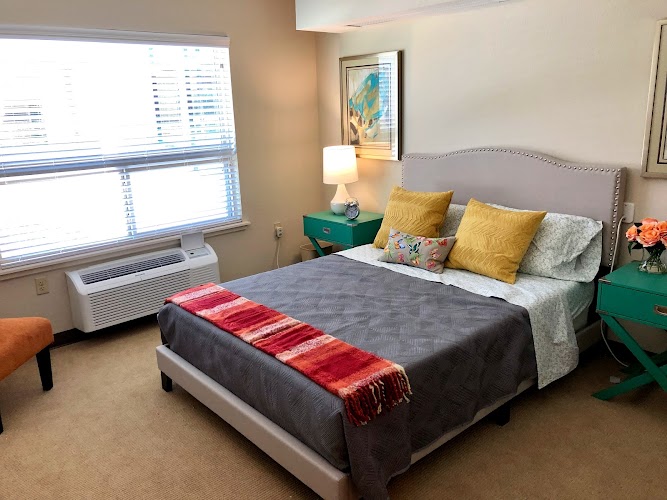 Las Brisas Rehabilitation and Wellness Suites