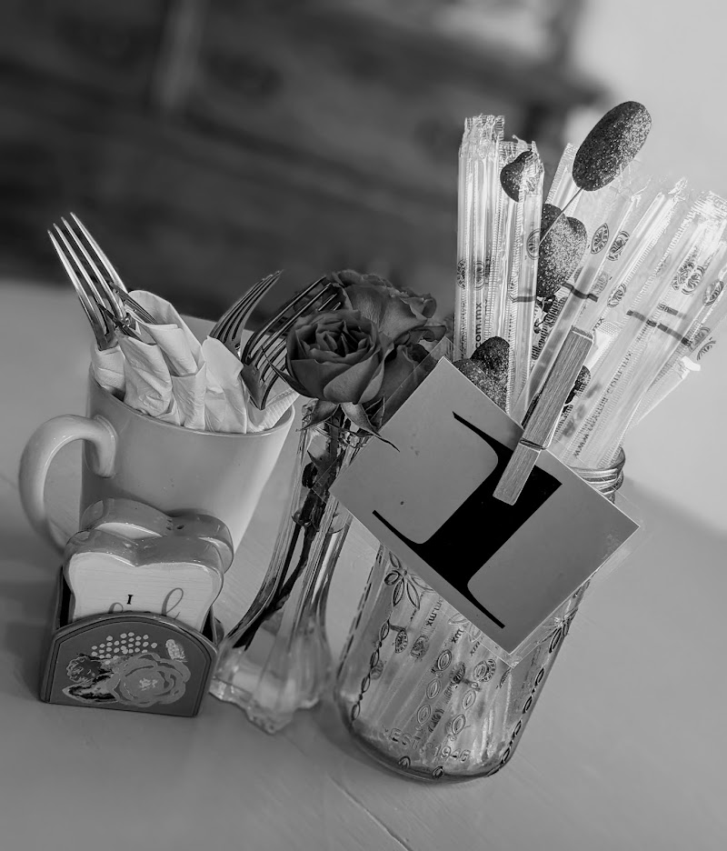 6 Blessings Café & Boutique photo 4