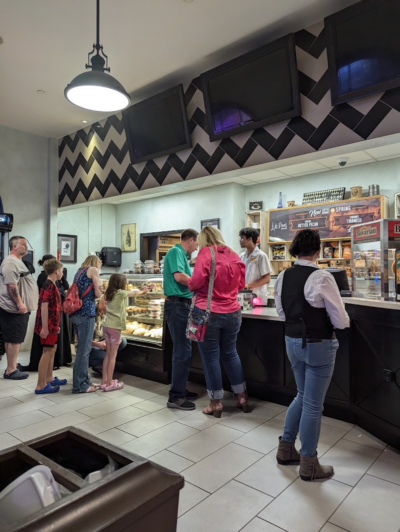 Le Paris Bakery & Cafe photo 4