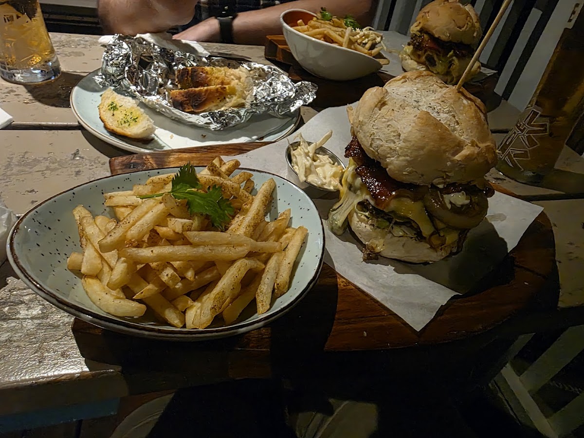 Surf Cafe — photo 2