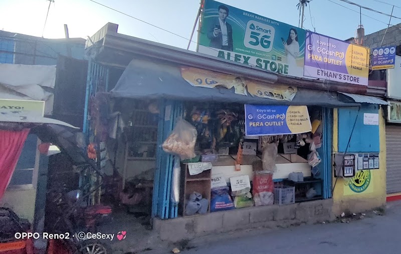 ETHAN'S STORE