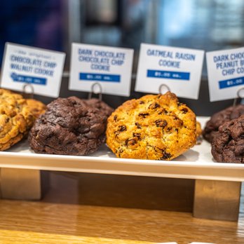 Levain Bakery photo 7