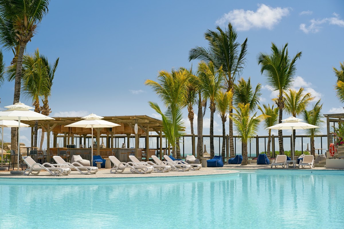 Lagoon Attitude Hotel — 4