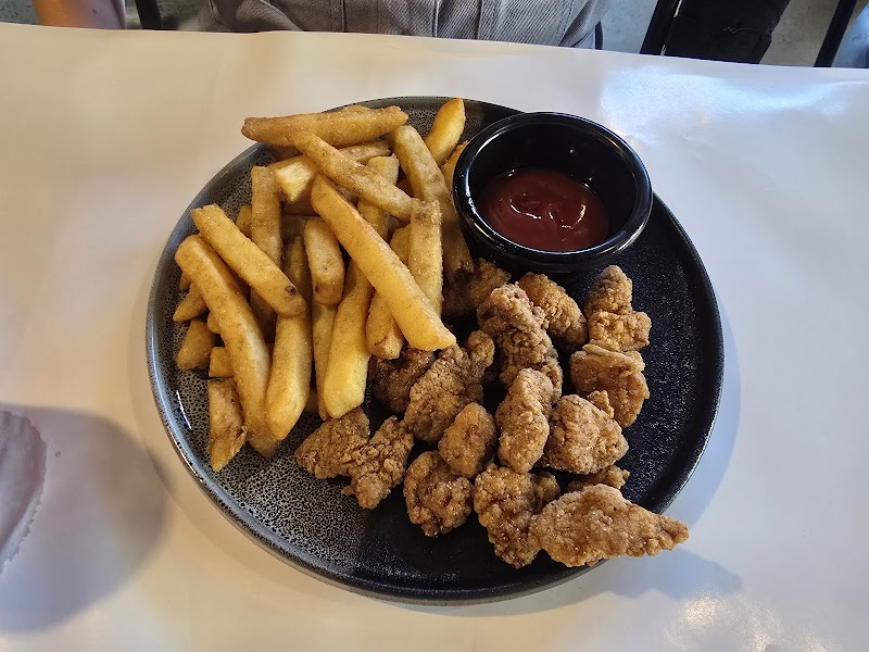 Kalye Marinas Filipino Grill and Seafood (Geelong Branch) photo 6