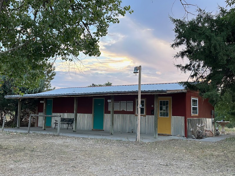 Badlands Heritage Guest Ranch - Photo 5