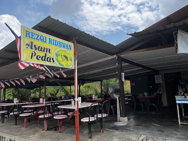 Rezqi Ridhwan Asam Pedas Melaka - Photo 1