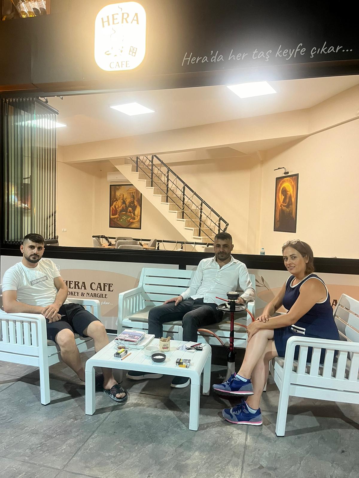 HERA CAFE mekanı
