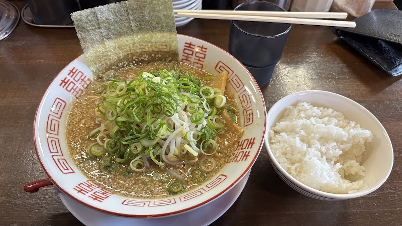旨いらーめん ゆうや 新三田店 写真2