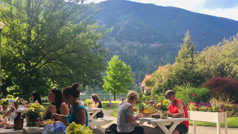 Rose Garden Cafe photo 3