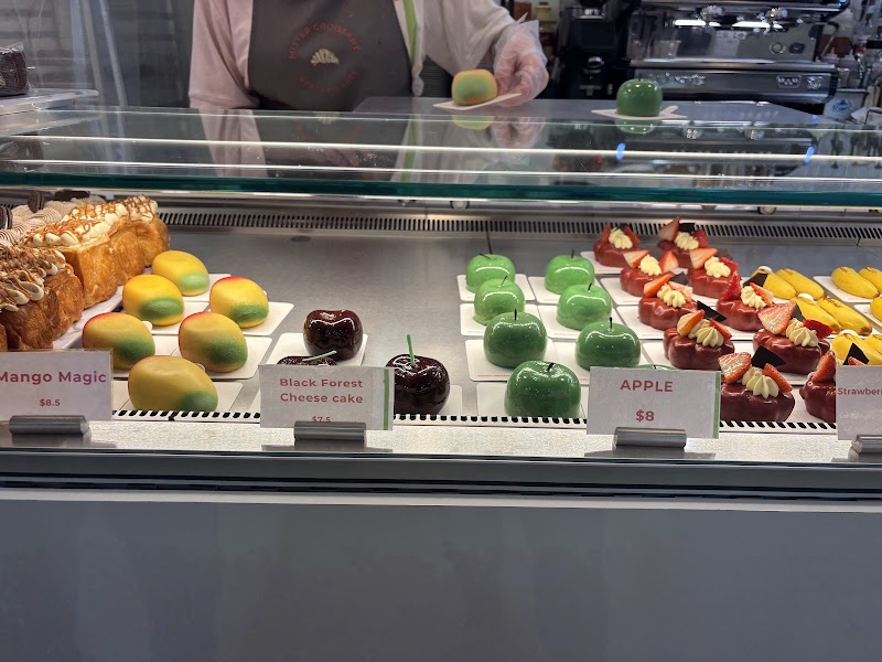 Mister Croissant Bakery & Cafe photo 3