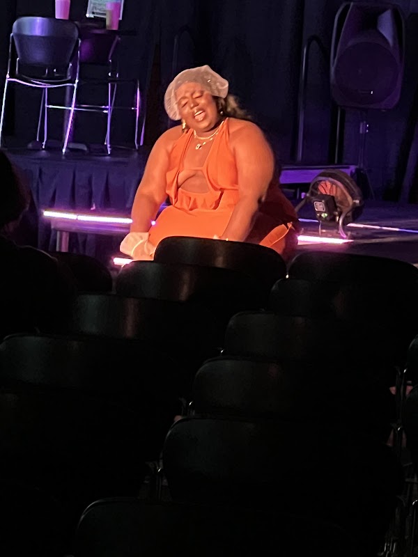 Photo by Luminary Comity