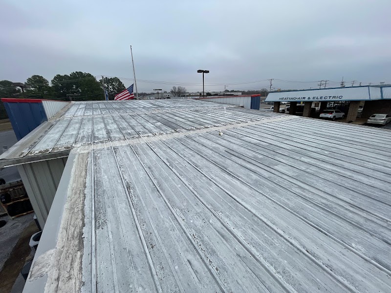 P.I. Roofing and Construction photo 5