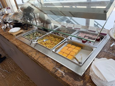 Plaza Premium Lounge (US Transborder) — Google photo 3