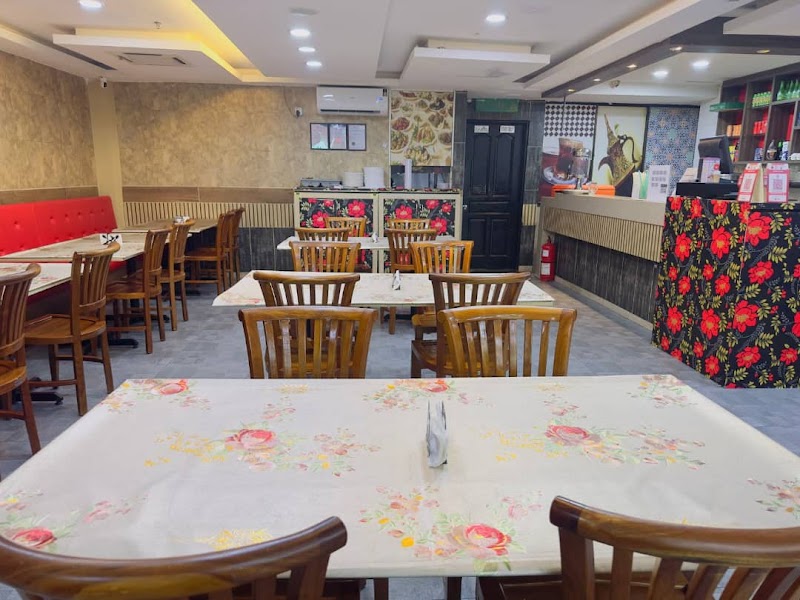 TAZYEEN Arabic and Mughlai Cuisine photo 3