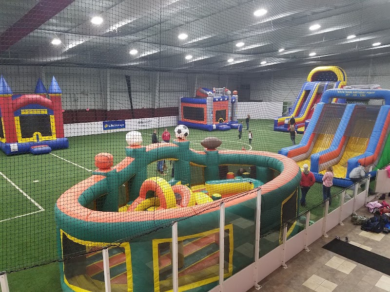 Sofive Soccer Centers Saco (XL Sports World) photo 4