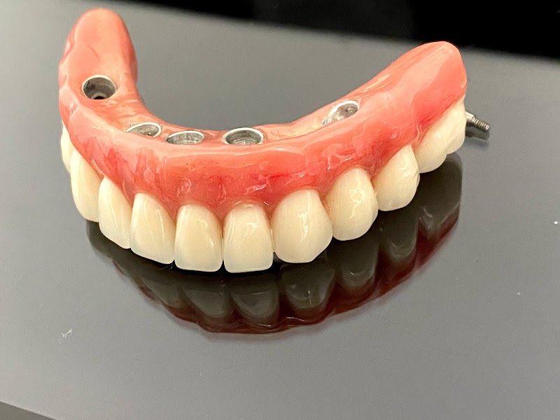 Clínica EquipeDente | Invisalign | Implante Dentário | Nazaré | Belém - PA - foto 2