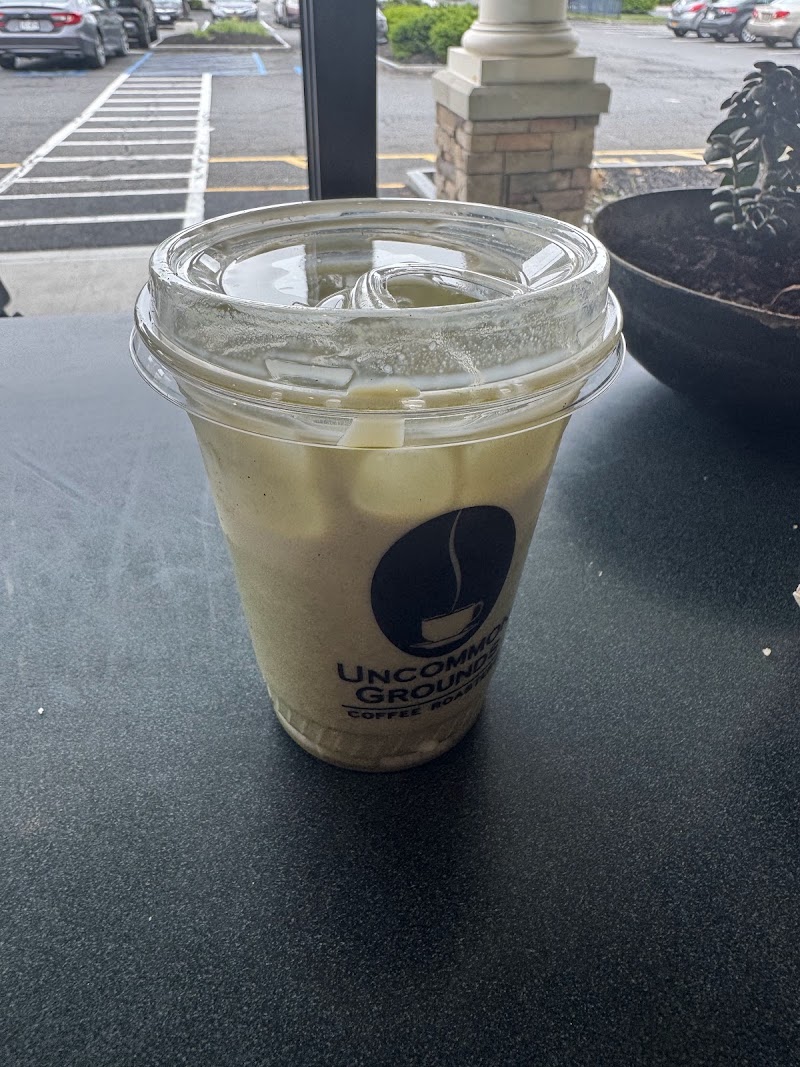 Uncommon Grounds Coffee & Bagels - Western Avenue photo 4