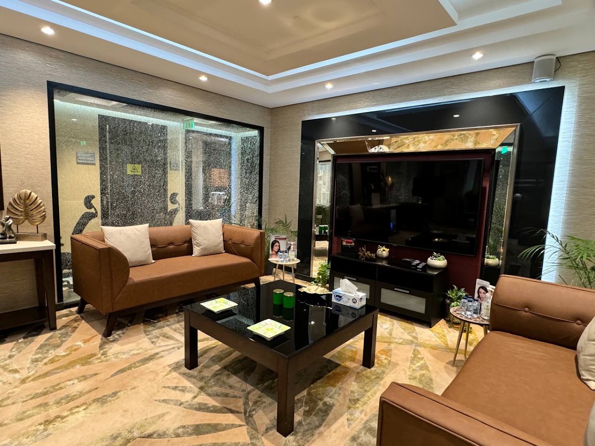 Leaders Aesthetics Center 5