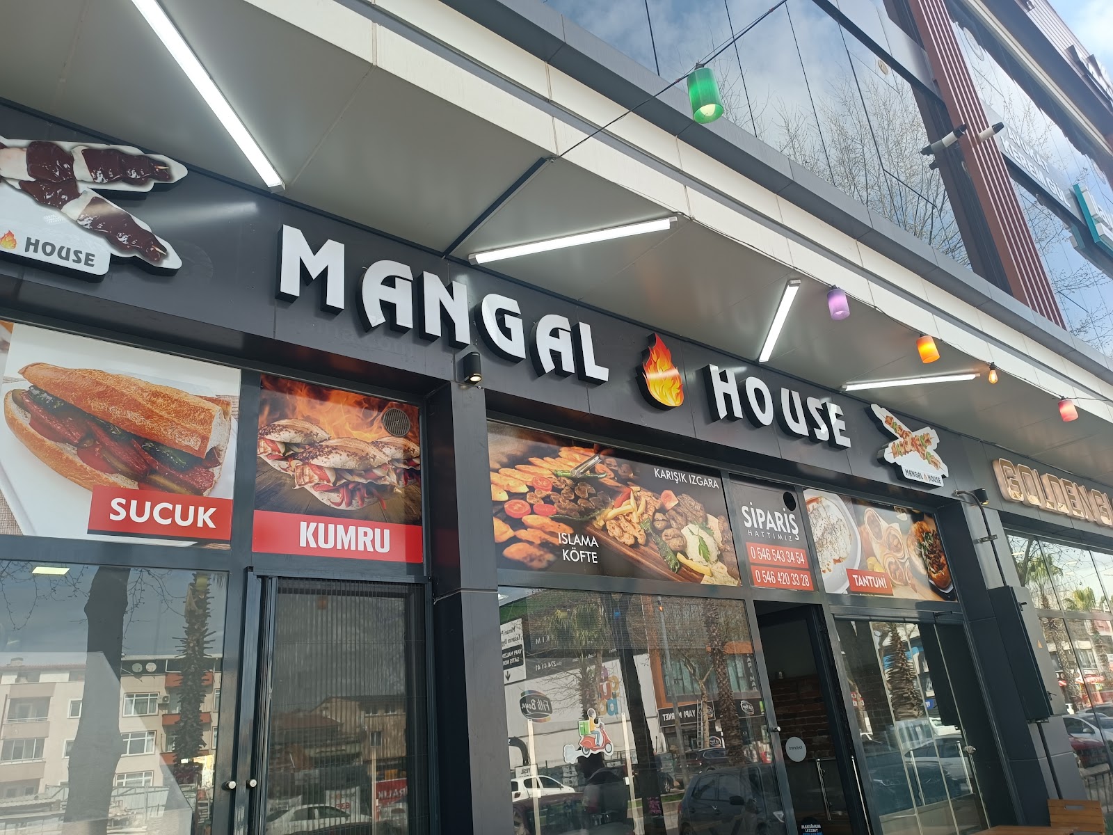 Mangal House Izgara mekanı