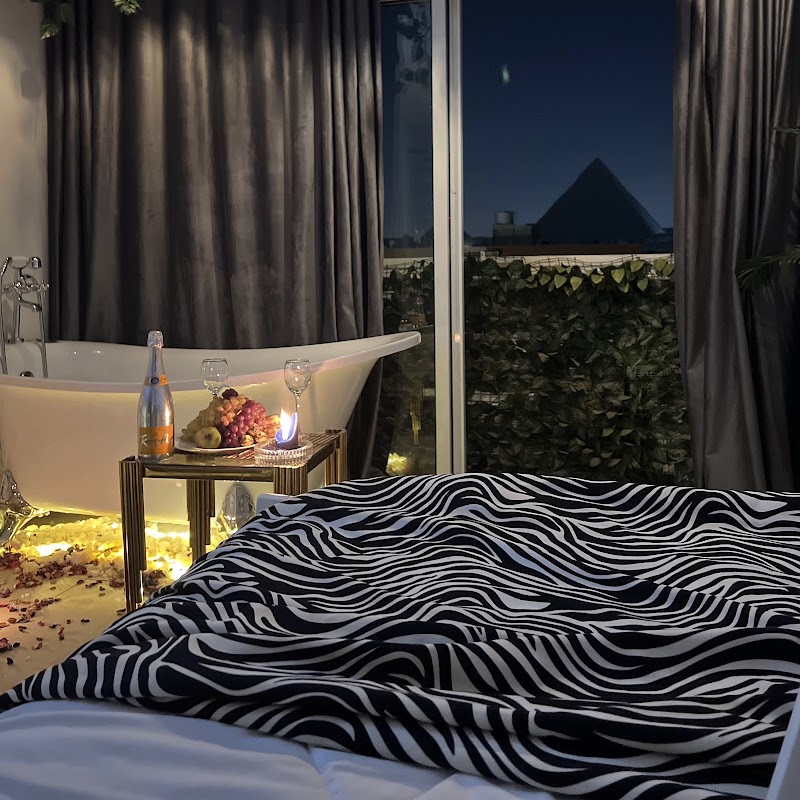 Pharaoh pyramids view inn photo 2