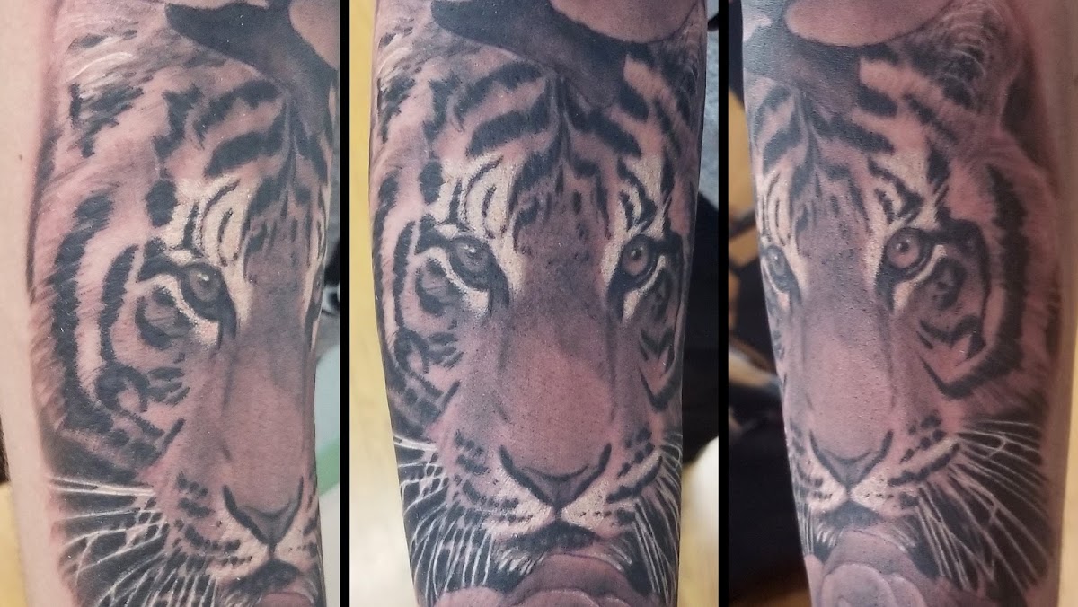 Unhinged Tattoos & Piercing — tattoo studio near Ogden